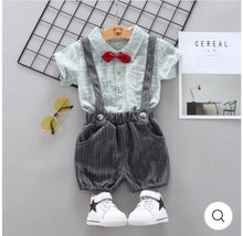 Load image into Gallery viewer, Showstopper Red Bow Set - Glitzy Tots Kid Apparel
